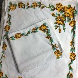 Floral White Napkins Set of 4